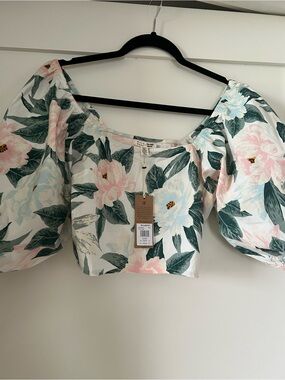 Billabong Salty Blonde Floral Puff-Sleeve Crop Top new